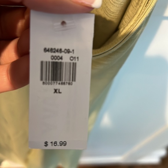 Old navy luxe tank - Picture 3 of 3